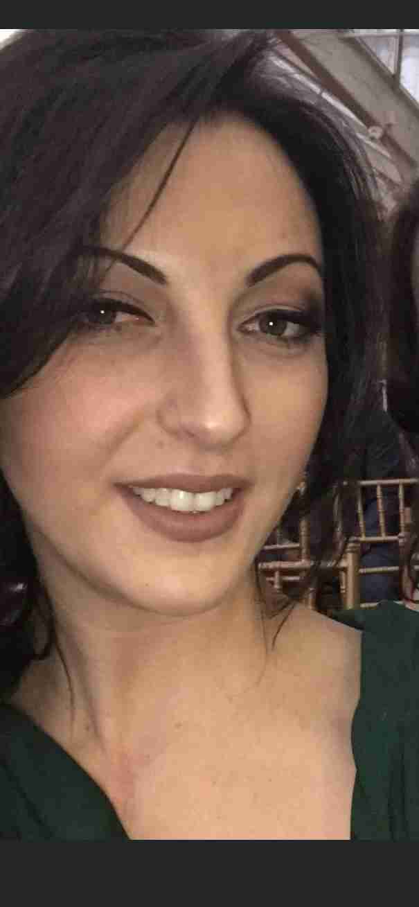 Home Brick & Mirror Beauty Bar